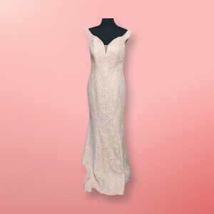 Carmin Marc Volvo "Infusion" Pink Lace And Sequence Prom or Bridal Gown Size 8